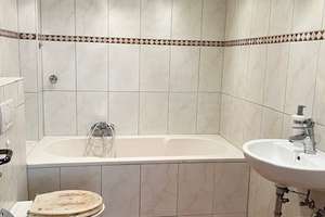 geräumige helle 2-Zi KDB, Aufzug, Balkon inkl. Ausblick – Pülsöhde 41, 42389 Langerfeld-Beyenburg, Wuppertal – Vorschaubild 4