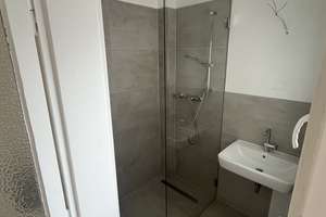 Renovierte und helle 2-Zimmer Wohnung mit Balkon – Brandtsplatz 3, 50825 Neuehrenfeld, Köln – Vorschaubild 7