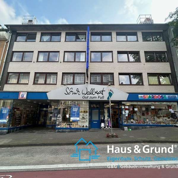 *** Attraktives u. solides Mehrfamilienhaus - mit Garagen - Aachener Innenstadt ***