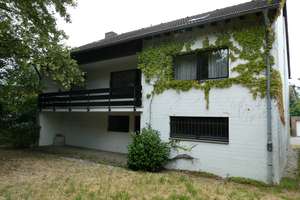 Freistehendes Einfamilienhaus mit  Ausbaupotenzial in Bestlage von Würselen (provisionsfrei) – Am Haushof 32, 52146 Würselen – Vorschaubild 2
