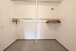Einzigartige Aussicht über Stuttgart: Ihre neue Terrassenwohnung an der Weinsteige – Die vollständige Adresse der Immobilie erhältst du vom Anbieter., 70597 Haigst, Stuttgart – Vorschaubild 10