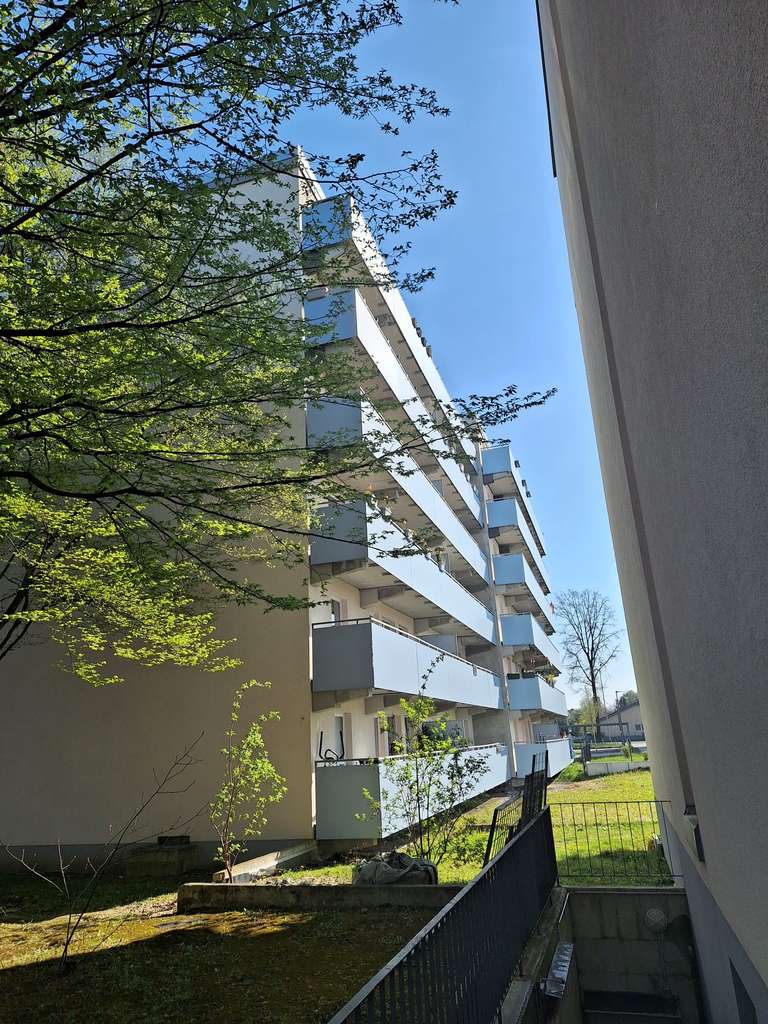 Immobilie in Bergheim - Schöne Eigentumswohnung mit toller Aussicht - Bild 0