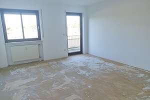 IDYLLISCH RUHIG UND MITTEN IM GRÜNEN  - MIT GROSSEM SONNENBALKON! – Die vollständige Adresse der Immobilie erhältst du vom Anbieter., 1157 Cotta (Stadtteil), Dresden – Vorschaubild 8