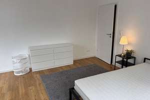 WG, möbliertes 23m²-Zimmer  (als 2er-WG geführt + Wohnzimmer), 10 Minuten zum KIT – Die vollständige Adresse der Immobilie erhältst du vom Anbieter., 76135 Weststadt, Karlsruhe – Vorschaubild 3