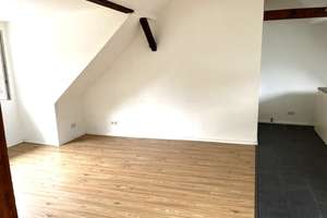 +++  ETWAS FÜR INDIVIDUALISTEN - DG-LOFT MIT EINBAUKÜCHE + KOCHINSEL +++ – Kirberger Str. 47, 42659 Burg/Höhscheid, Solingen – Vorschaubild 11