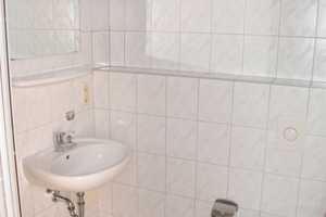 Gemütliche 2 Raumwohnung in zentraler Lage !!! – Südstr. 25, 9125 Chemnitz – Vorschaubild 3