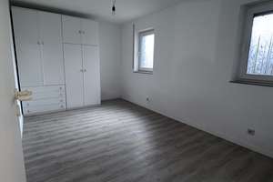 Großzügige 2-ZKB-Wohnung mit Abstellraum, Terrasse, Garten, Doppelparkerstellplatz in ruhiger Lage – Am Berg 51, 76228 Grünwettersbach, Karlsruhe – Vorschaubild 13