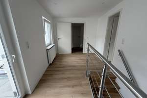 Großzügiges Einfamilienhaus mit 150 m² Wohnfläche in ruhiger Lage – Die vollständige Adresse der Immobilie erhältst du vom Anbieter., 65205 Delkenheim, Wiesbaden – Vorschaubild 8