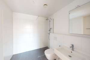 Schöne 4-Zimmer-Wohnung mit Bad-en-Suite – 60594 Sachsenhausen-Nord, Frankfurt am Main – Vorschaubild 7