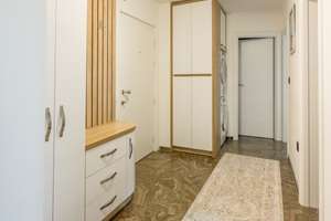Modernisierte 3-Zimmer-Wohnung                                  mit Balkon & Stellplatz – Die vollständige Adresse der Immobilie erhältst du vom Anbieter., 23568 Sankt Gertrud, Lübeck – Vorschaubild 2