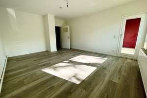 Attraktive 3-Zimmer-EG-Wohnung mit Balkon**frisch renoviert – Grimmstraße 26, 45883 Heßler, Gelsenkirchen – Vorschaubild 3