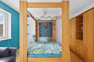 Einzigartig & Energieeffizient!
Einfamilienhaus mit Praxis und idyllischem Garten in ruhiger Lage! – Straubing-Bogen (Kreis) – Vorschaubild 31