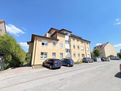 Helle 2-Zimmer-Wohnung mit großem Balkon und Tiefgaragenstellplatz in Ohligs