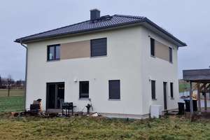 Verpassen Sie Ihrem neuen Zuhause den letzten Feinschliff! – Die vollständige Adresse der Immobilie erhältst du vom Anbieter., 4720 Döbeln – Vorschaubild 1