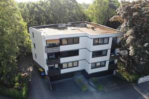 Schöne 2-Zimmerwohnung mit Balkon am Kanal in Anderten – Gollstraße 74, 30559 Anderten, Hannover – Vorschaubild 2