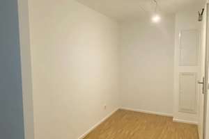 Großzügige 2-Zimmer Hochparterre Wohnung.- Stadtgärten am Henninger Turm – Wendelsweg 60, 60599 Sachsenhausen-Süd, Frankfurt am Main – Vorschaubild 6