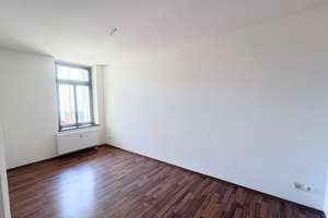 Bezugsfrei in zentraler Lage! * Tageslichtbad * Laminat * Südbalkon * WG-geeignet * hohe Rücklage – Georg-Schumann-Straße 49, 4155 Gohlis-Süd, Leipzig – Vorschaubild 9