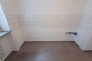 Helle 2,5-Zimmer-Wohnung mit Balkon in München – Lauinger Straße 63, 80997 Moosach-Bahnhof, München – Vorschaubild 5