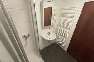 NAHE EKZ VOGELHERD: GEPFLEGTE 3-ZIMMER-ETW MIT SÜDLOGGIA UND TG-EINZELSTELLPLATZ IM 7. OG – Die vollständige Adresse der Immobilie erhältst du vom Anbieter., 90425 Wetzendorf, Nürnberg – Vorschaubild 11