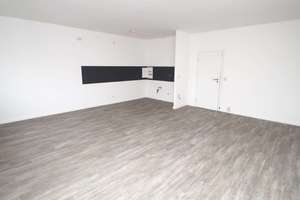 3-Zimmer-Wohnung, Bad mit Badewanne, frisch saniert – Schweriner Straße 3, 39104 Altstadt, Magdeburg – Vorschaubild 2