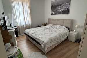 Neuwertig ! Gut geschnittene 2­ Zimmer ­ Wohnung mit Stellplatz im Hof ! – Am Schloßpark 102, 65203 Wiesbaden – Vorschaubild 6