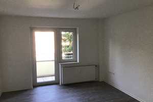 Schöner Wohnen in dieser sanierten  2-Zi.-Wohnung mit Balkon! – Lerchenstr. 6, 47057 Duisburg – Vorschaubild 2