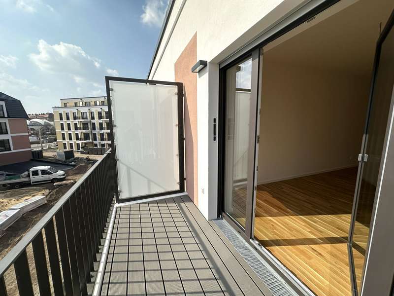 **Erstbezug** Große 3-Raum-Wohnung mit Balkon in Dresden-Friedrichstadt - Photo 5