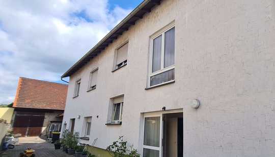 Bild von Büttelborn / Klein-Gerau, geräumiges 1-2 Familienhaus mit großer Scheune und Garten
