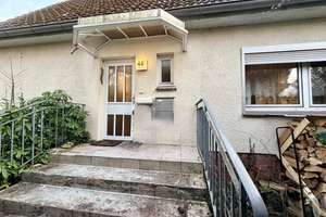 Einfamilienhaus - Rohdiamant mit viel Potenzial in beliebter Bramfelder Lage! – Die vollständige Adresse der Immobilie erhältst du vom Anbieter., 22179 Bramfeld, Hamburg – Vorschaubild 2