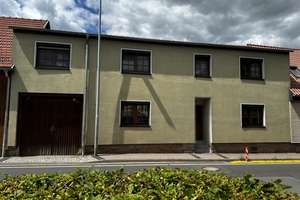 Charmantes Ein-/Zweifamilienhaus mit Scheune, Garage und großem Entwicklungspotenzial in Bad Berka