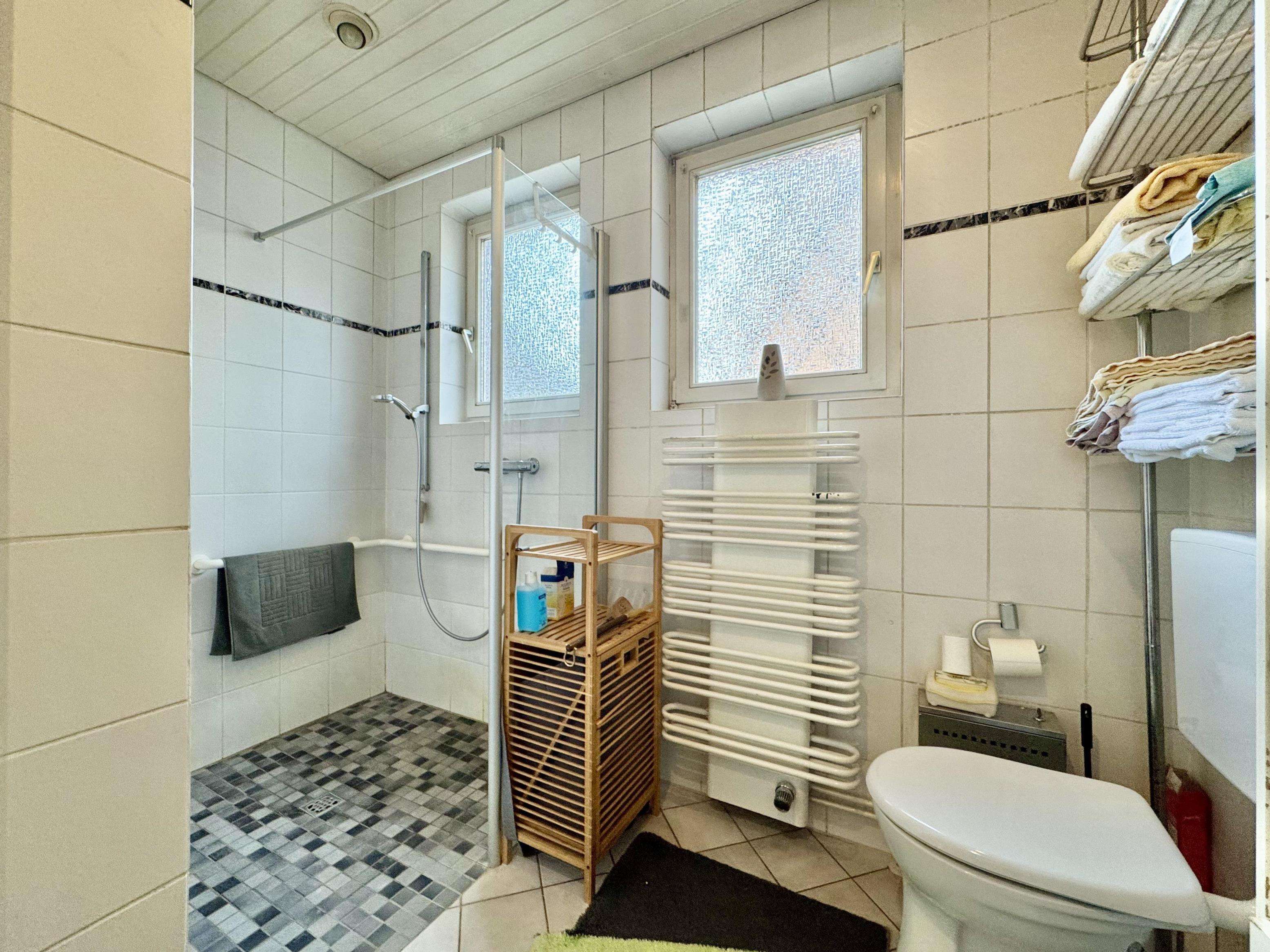 Immobilie in Nordhorn - Großzügiges Einfamilienhaus in familienfreundlicher Wohnlage von Nordhorn - Bild 16