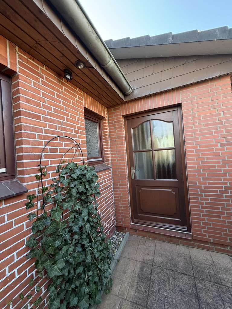 Immobilie in Alt Duvenstedt - Vorzeigbares und bestens familiengerechtes Ein-/Zweifamilienhaus in ruhiger Sackgassenendlage! - Bild 2