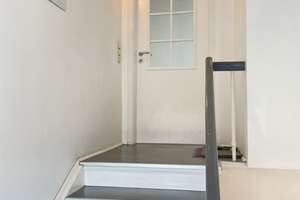 Ruhige helle große Wohnung zentral in Oldentrup. – Die vollständige Adresse der Immobilie erhältst du vom Anbieter., 33719 Heepen, Bielefeld – Vorschaubild 2