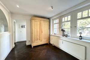 * Exklusive Wohnung in aufwendig sanierter, denkmalgeschützer Villa * – Die vollständige Adresse der Immobilie erhältst du vom Anbieter., 1326 Loschwitz/Wachwitz, Dresden – Vorschaubild 19
