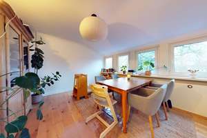 Lehesterdeich /  Stilvolle 4-Zimmer-Maisonette-Wohnung mit Loggia in ruhiger Lage – Die vollständige Adresse der Immobilie erhältst du vom Anbieter., 28355 Oberneuland, Bremen – Vorschaubild 6