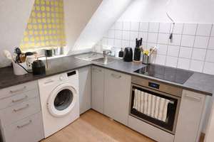 Frühlingsstart im neuen Zuhause: 3-Zi-DG Altbau -Traum in Kürze bezugsfrei – Die vollständige Adresse der Immobilie erhältst du vom Anbieter., 76199 Weiherfeld-Dammerstock, Karlsruhe – Vorschaubild 4
