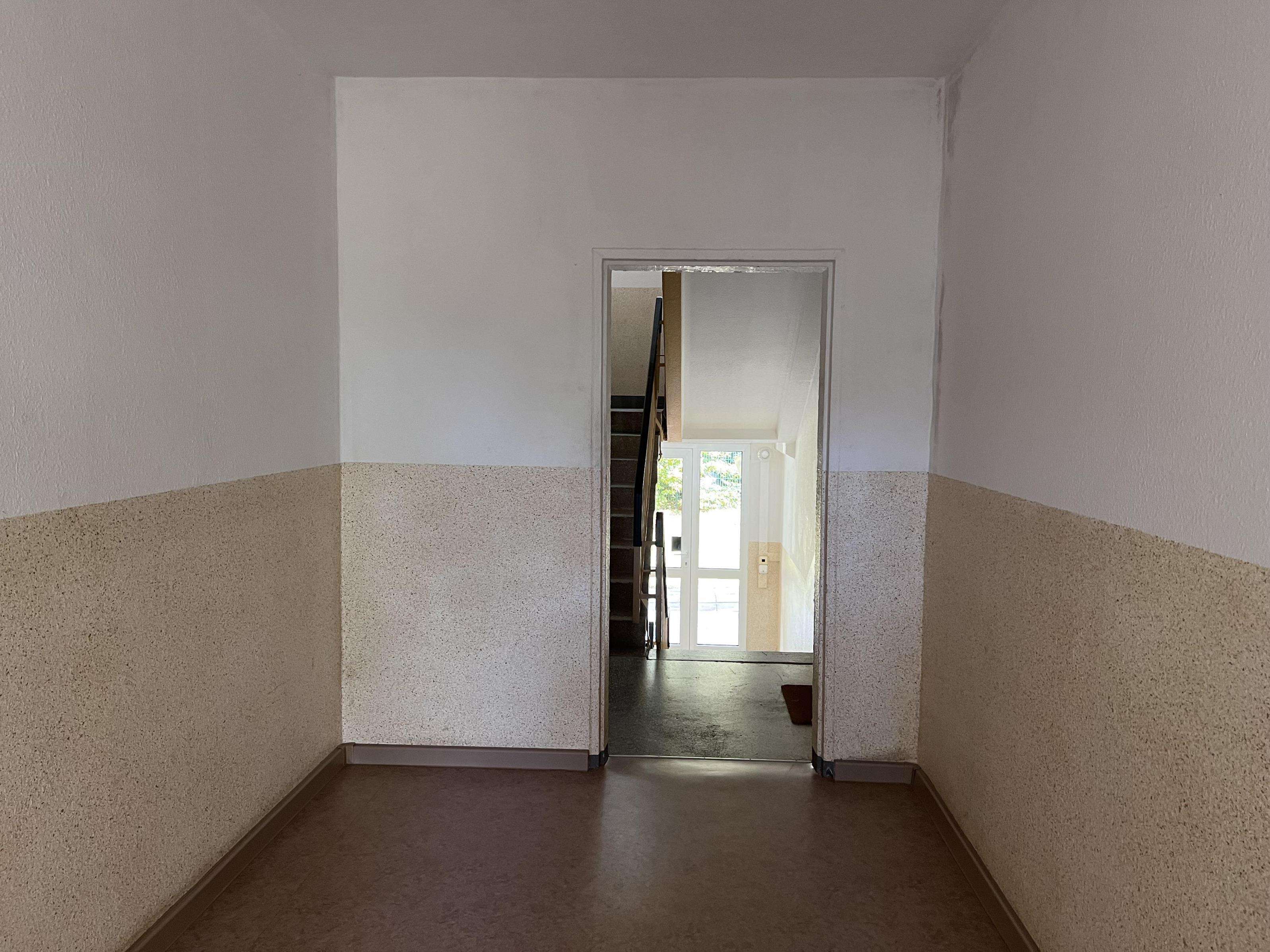 Zentral in grüner Umgebung, Erzgebirgskreis – Bild 4