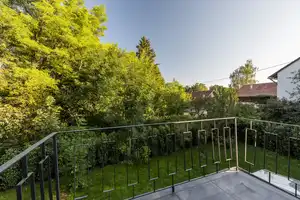Willkommen im Grünen - Designhaus inklusive Einbauküche und großem Garten nahe München – Ostallgäu (Kreis) – Vorschaubild 12