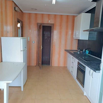 Erdgeschosswohnung in Ceuti
