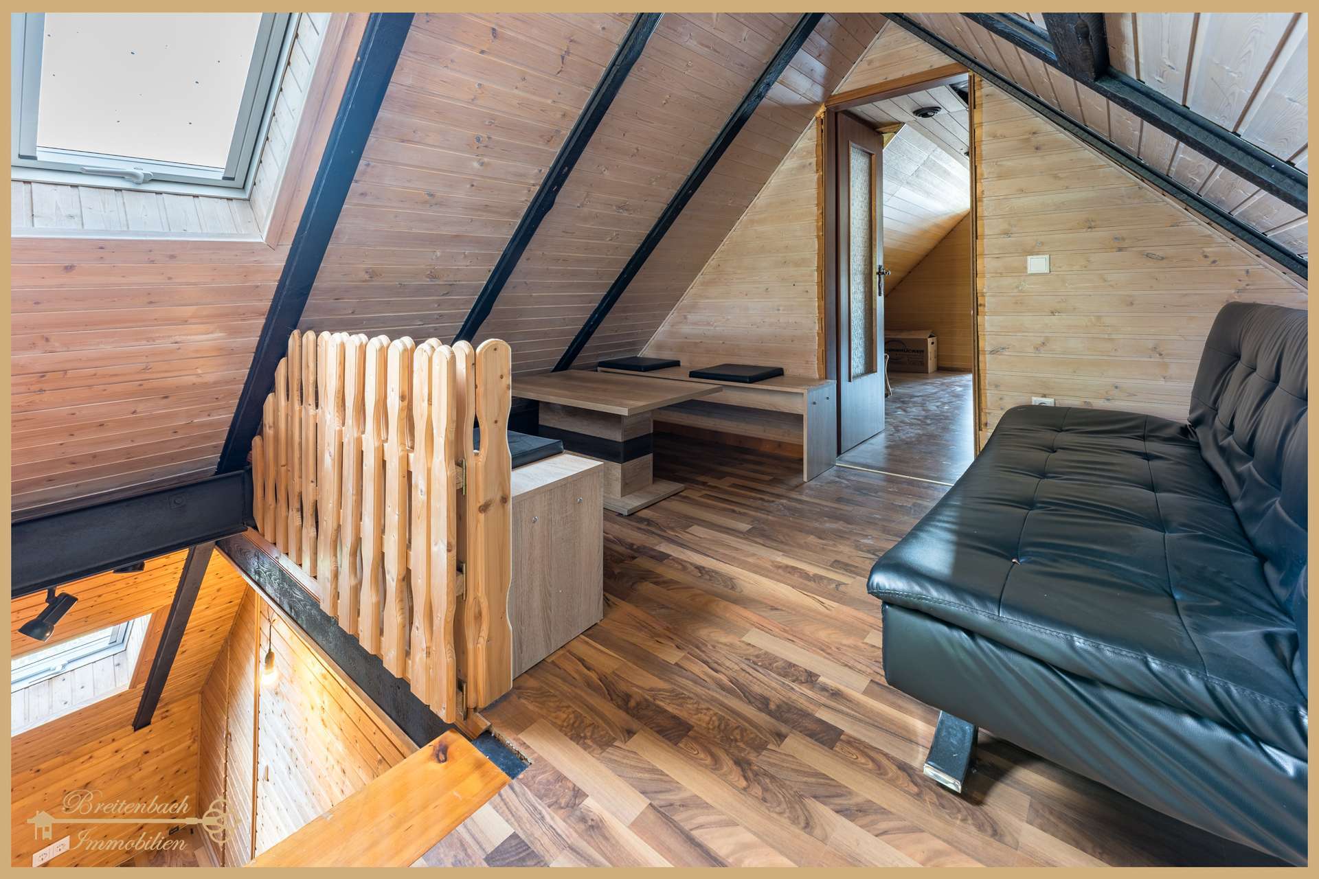 Immobilie in Berne - Großzügiges Ein- bis Zweifamilienhaus mit viel Platz und eigenem Garten - Bild 11