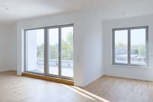 Sofort einziehen: 2-Zimmer-DG mit 2 großen Terrassen – Charlottenburger Straße 48, 13086 Weißensee, Berlin – Vorschaubild 4