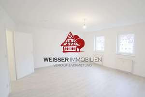 Für Kapitalanleger oder Selbstnutzer: Renovierte 1-Zimmerwohnung mit TG-Stellplatz (Duplex)