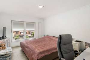 Bremen - Gröpelingen | Modernisiertes Reihenhaus mit riesigem Platzangebot und 2 Garagen – Die vollständige Adresse der Immobilie erhältst du vom Anbieter., 28237 Lindenhof, Bremen – Vorschaubild 10