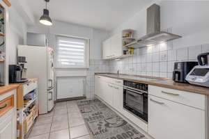 Attraktive Eigentumswohnung mit Balkon und Tiefgaragenplatz – 63073 Bieber, Offenbach am Main – Vorschaubild 5