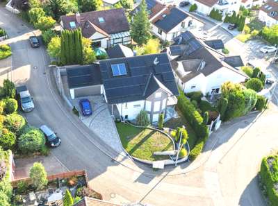 +++EINFAM.- HAUS MIT EINLIEGERWOHNUNG+++TOP ARCHITEKTUR + AUFTEILUNG + AUSSTATTUNG+++FREI+++ETC.+++