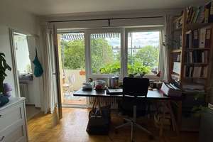 Charmantes 1-Zimmer Apartment mit Balkon im Regensburger Westen