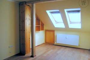 Teilmöblierte 4-Zimmer-Wohnung nahe Nürnberger Innenstadt – Die vollständige Adresse der Immobilie erhältst du vom Anbieter., 90443 Tafelhof, Nürnberg – Vorschaubild 2