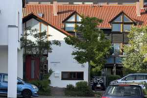 Freistehendes Hofhaus, 2021 renoviert, vermietet – Schönbuchweg 8, 71144 Böblingen (Kreis) – Vorschaubild 1