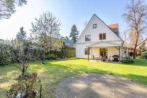 Familienidylle im Grünen: Modernes Haus mit Kamin, Garten & Terrasse – Die vollständige Adresse der Immobilie erhältst du vom Anbieter., 12527 Schmöckwitz, Berlin – Vorschaubild 16