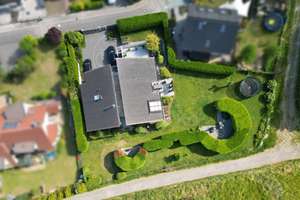 Hochwertige Design-Villa am Ortsrand – Die vollständige Adresse der Immobilie erhältst du vom Anbieter., 35423 Lich – Vorschaubild 3